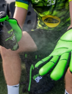 gloveglu® Goalkeeping Glove Glue